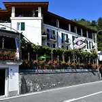 La Sacca Hotel 2*